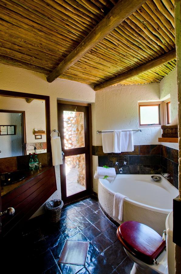 Tau Game Lodge Madikwe Game Reserve Εξωτερικό φωτογραφία