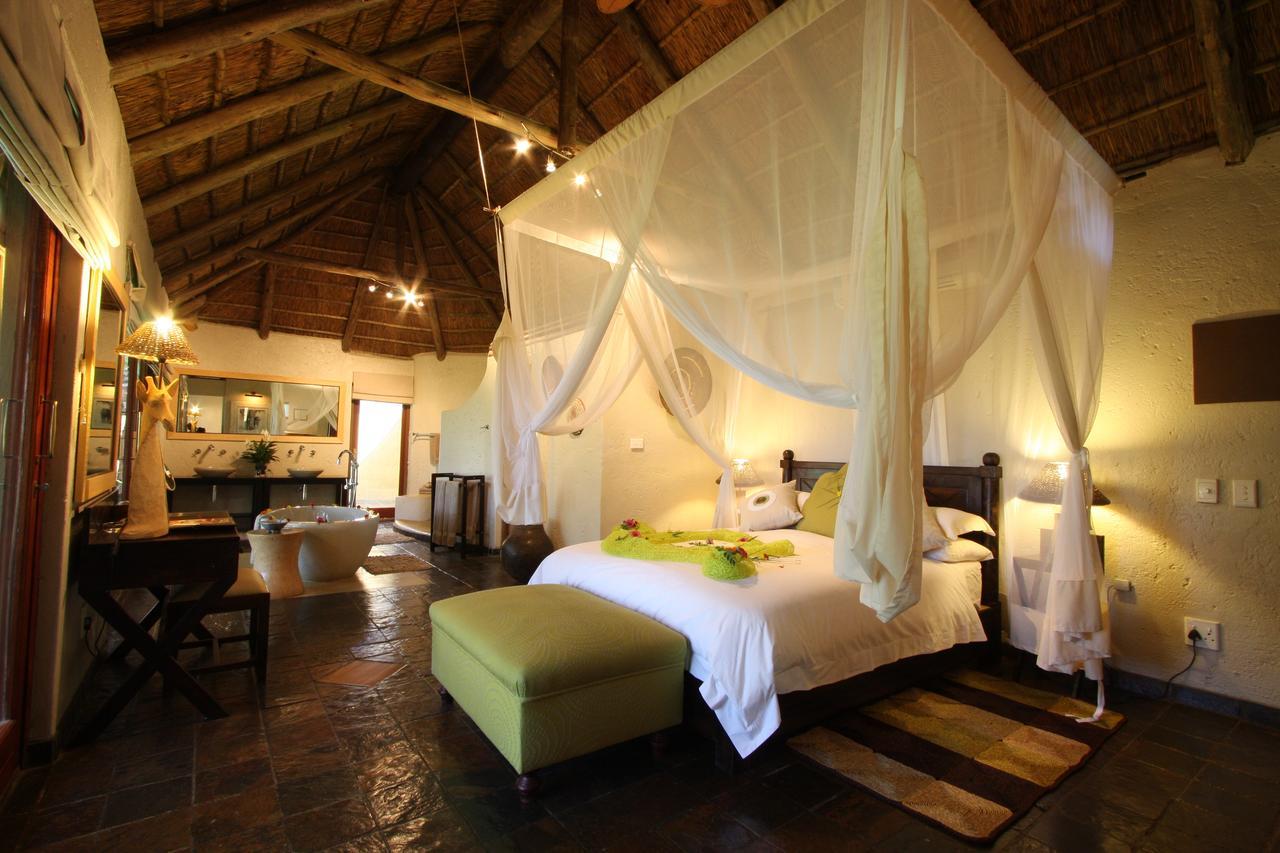 Tau Game Lodge Madikwe Game Reserve Εξωτερικό φωτογραφία