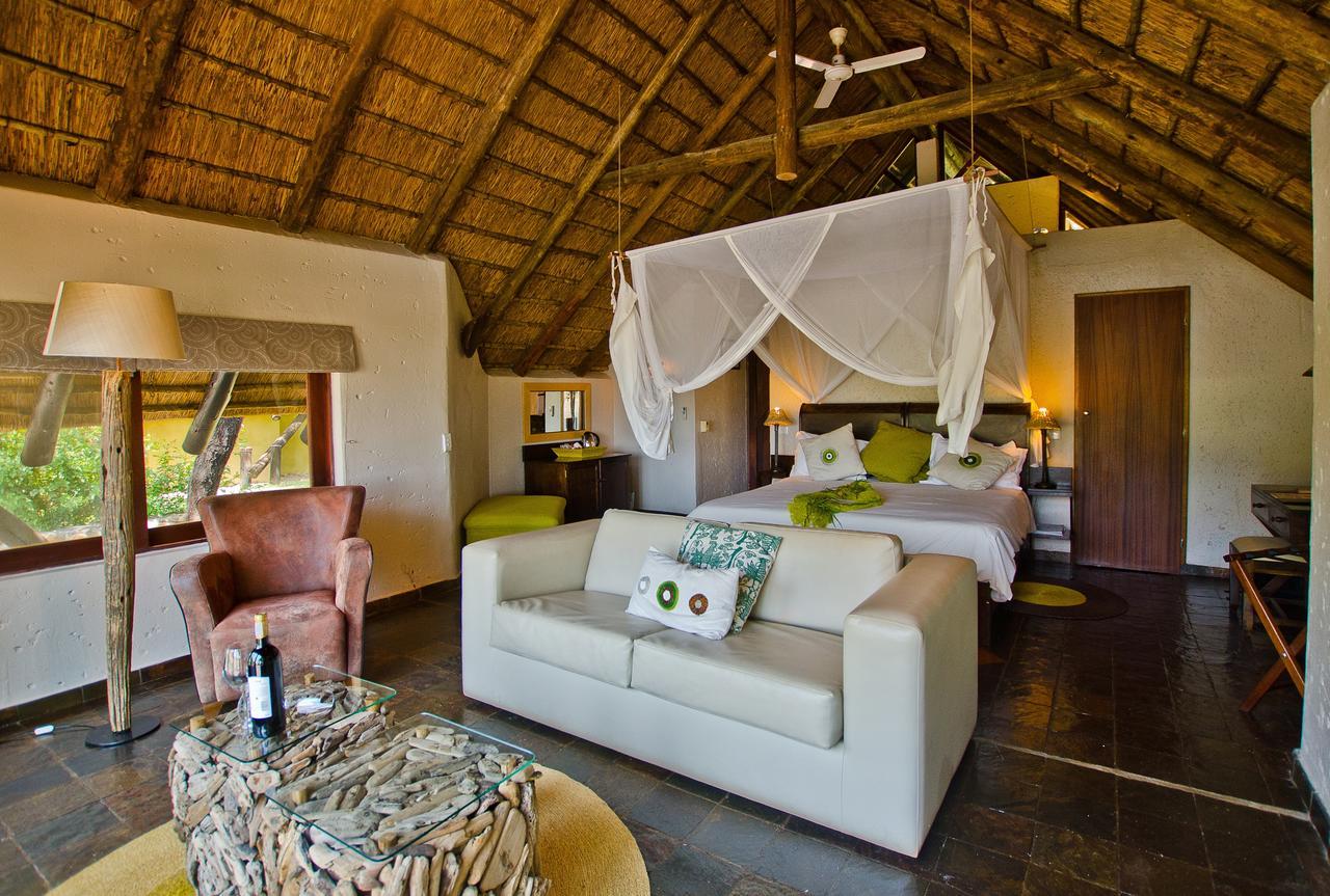 Tau Game Lodge Madikwe Game Reserve Εξωτερικό φωτογραφία