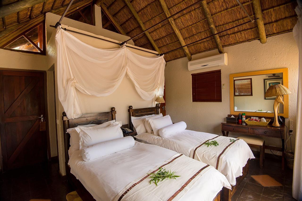 Tau Game Lodge Madikwe Game Reserve Εξωτερικό φωτογραφία
