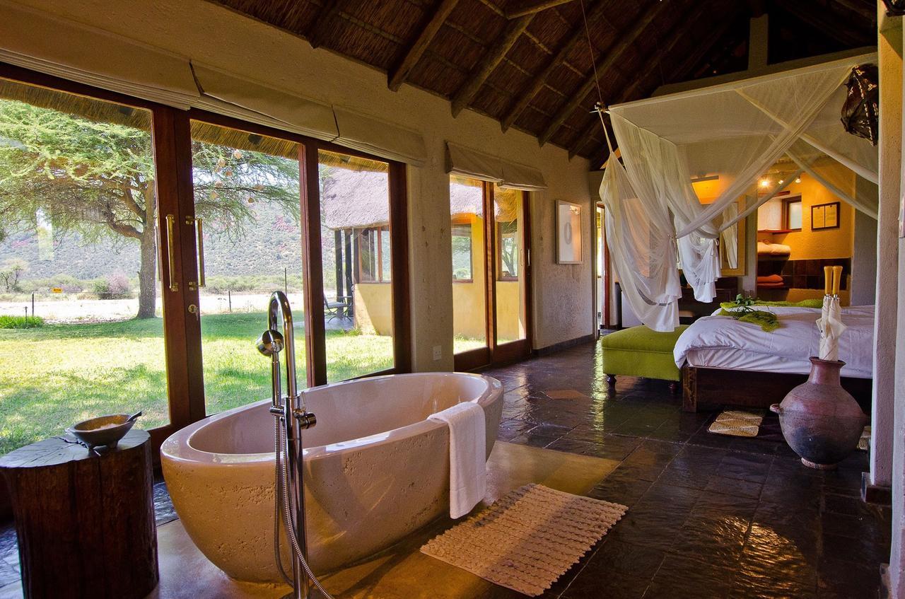 Tau Game Lodge Madikwe Game Reserve Εξωτερικό φωτογραφία