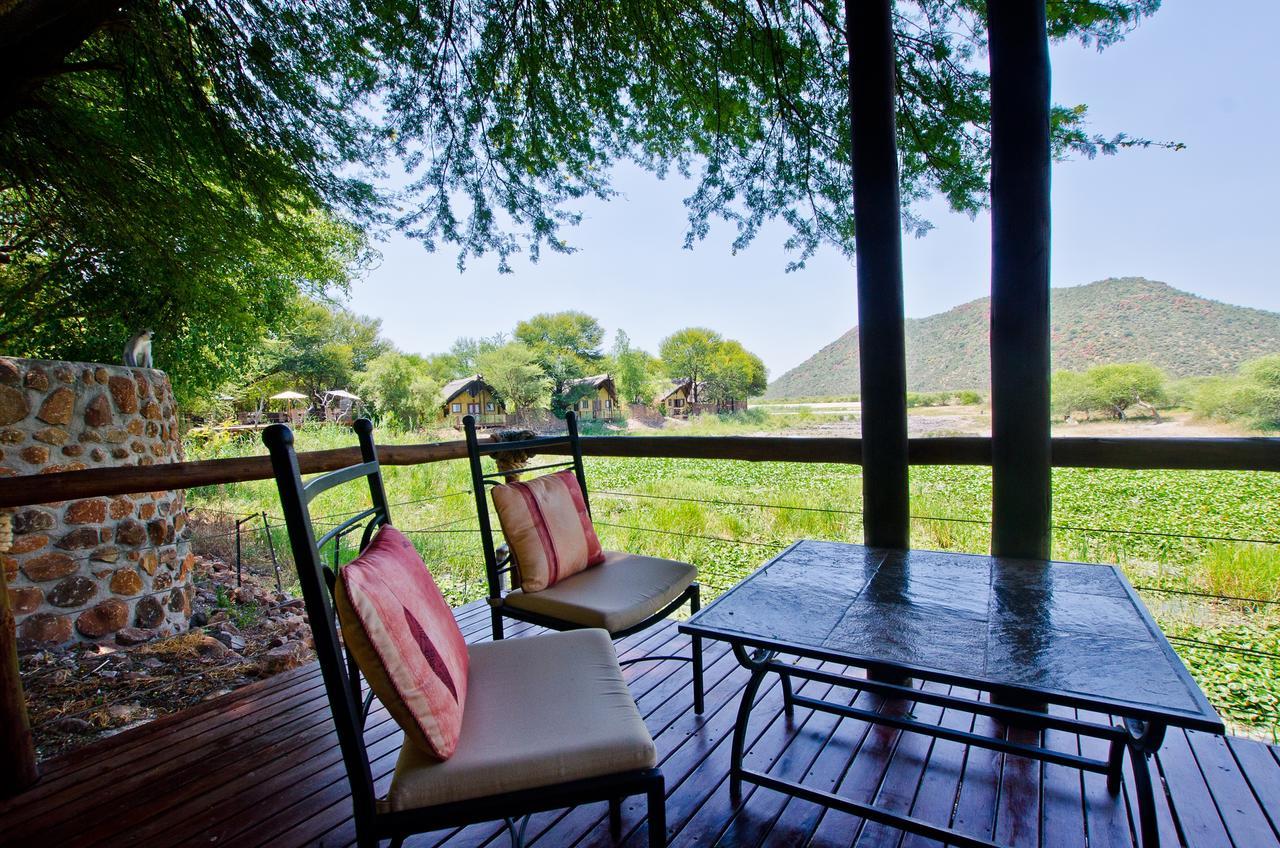 Tau Game Lodge Madikwe Game Reserve Εξωτερικό φωτογραφία