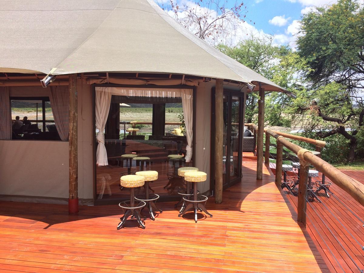 Tau Game Lodge Madikwe Game Reserve Εξωτερικό φωτογραφία