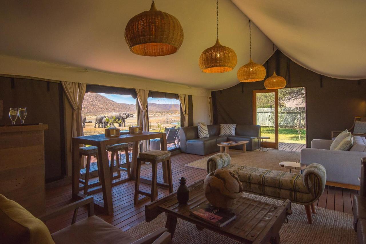Tau Game Lodge Madikwe Game Reserve Εξωτερικό φωτογραφία